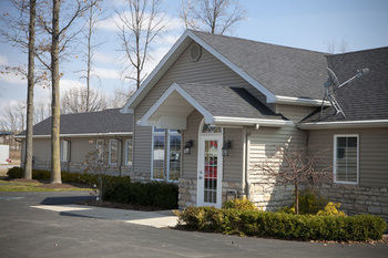 Belamere Suites Hotel Perrysburg Exterior photo